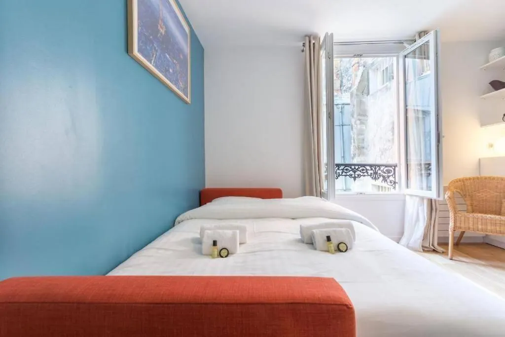Apartment Charming Studio Canal St Martin/Gare De L'Est Paris France
